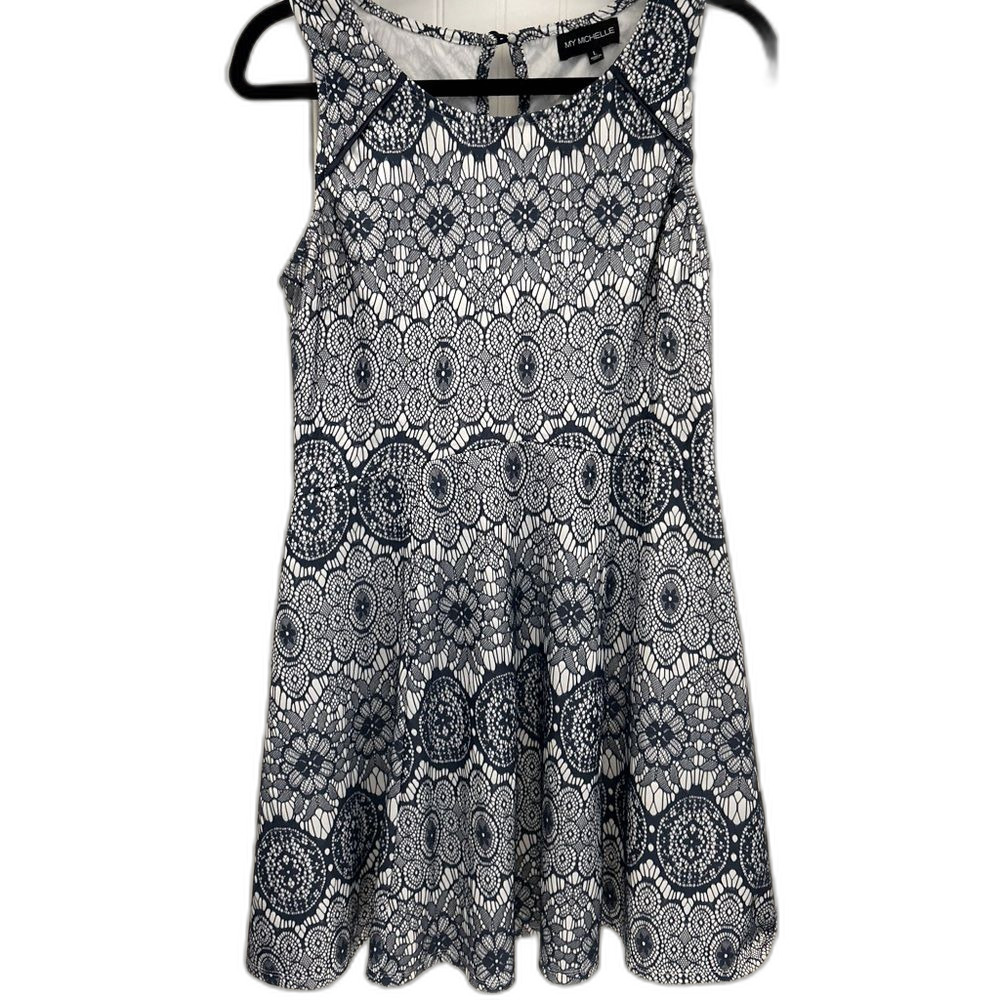 My Michelle Fit and Flare Dress - Size Large - Picture 6 of 9